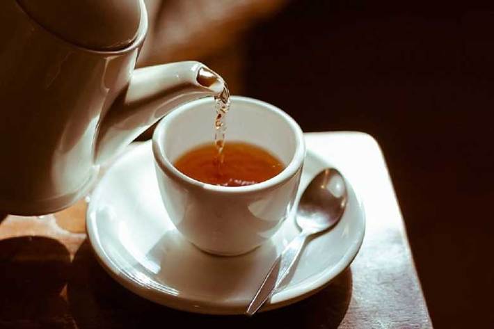 «تانن» ماده ای است که طعم گس در دهان شما ایجاد می کند، در چای تانن وجود دارد که با هر ماده ای نمی تواند ترکیب شود.