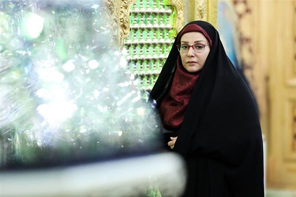 شیوا خسرومهر: با قطره چشم، چشم های جواد و مرضیه را باز نگه می دارند / خوشحالم که با بازی در «بچه مهندس» پدر و مادرم را شاد کردم شیوا خسرومهر: با قطره چشم، چشم های جواد و مرضیه را باز نگه می دارند / خوشحالم که با بازی در «بچه مهندس» پدر و مادرم را شاد کردم