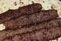 ثبت رکورد جهانی پخت کباب کوبیده ۷۲ متری در خراسان شمالی (فیلم)