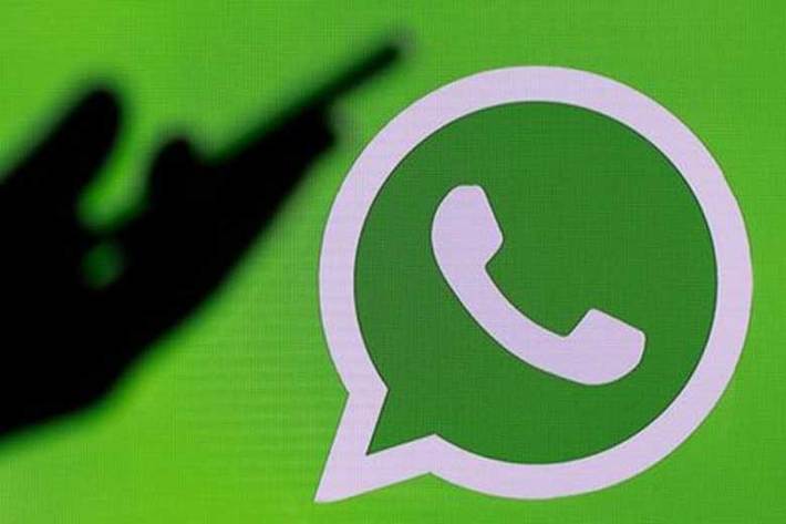 «جی بی واتس اَپ» (GB WhatsApp) یک برنامه غیر رسمی است که از واتس اَپ متعلق به فیس بوک تقلید می کند و ادعا می کند ویژگی های پیام رسانی بیشتری را باز می کند.
