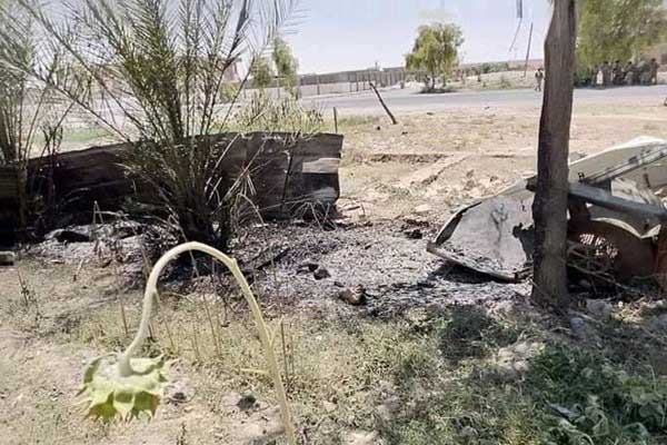 حمله گسترده موشکی به پایگاه عین الاسد (+ تصاویر) حمله گسترده موشکی به پایگاه عین الاسد (+ تصاویر)