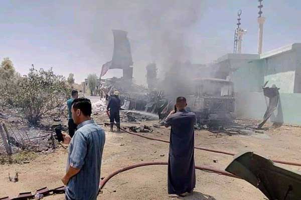 حمله گسترده موشکی به پایگاه عین الاسد (+ تصاویر) حمله گسترده موشکی به پایگاه عین الاسد (+ تصاویر)