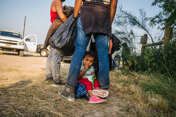 یک حراجی پرسرو صدا / کجا اشتباه کردیم؟  (گزارش تصویری) یک حراجی پرسرو صدا / کجا اشتباه کردیم؟  (گزارش تصویری)