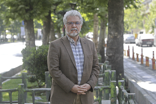 سریال را شهید شهریاری ساخت، نه ما