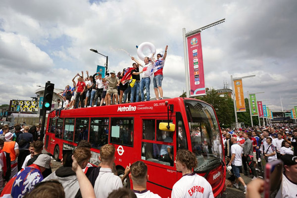 لحظات برگزیده شبانه روز اخیر (گزارش تصویری) لحظات برگزیده شبانه روز اخیر (گزارش تصویری)