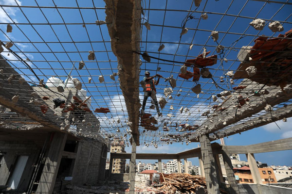 لحظات برگزیده شبانه روز اخیر (گزارش تصویری) لحظات برگزیده شبانه روز اخیر (گزارش تصویری)