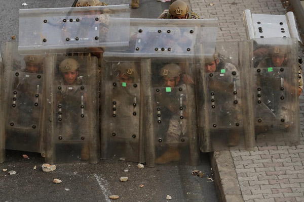 بلایی که این سیل وحشتناک سر آلمان و بلژیک آورد / صید یک مار از منزل مسکونی (گزارش تصویری)
