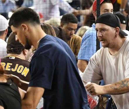 تیراندازی در واشنگتن ۴ زخمی بر جای گذاشت (+تصاویر)