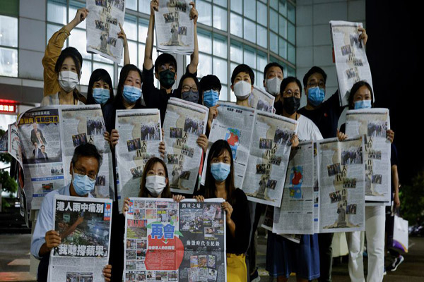لحظات برگزیده شبانه روز اخیر (گزارش تصویری) لحظات برگزیده شبانه روز اخیر (گزارش تصویری)