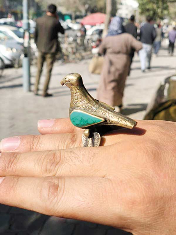 آمر صاحب دِ خانه شویم چای تیار است (+تصاویر)