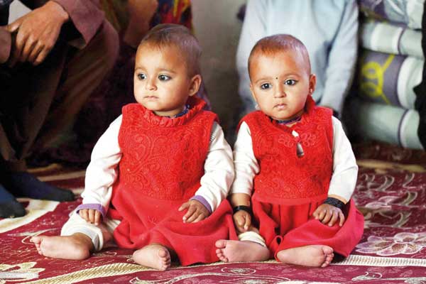 آمر صاحب دِ خانه شویم چای تیار است (+تصاویر)