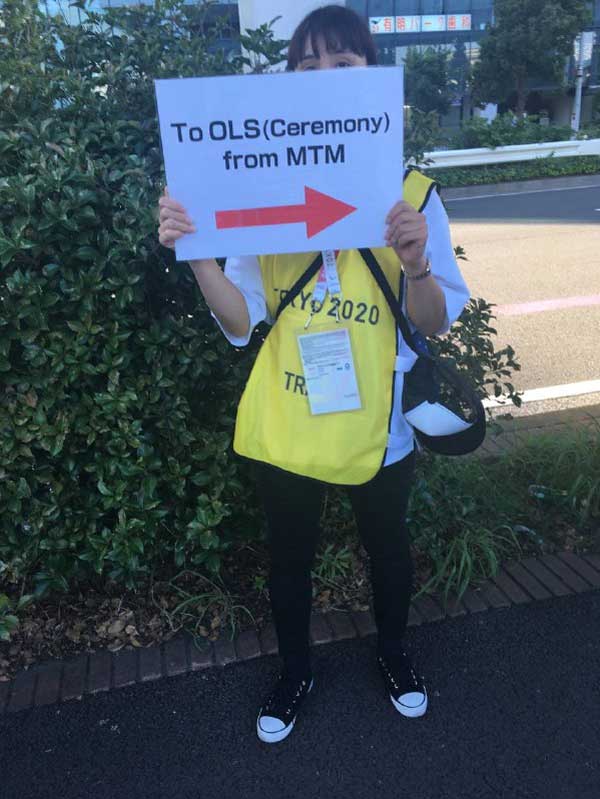 شغل عجیب برای راهنمایان مراسم افتتاحیه المپیک (+عکس) شغل عجیب برای راهنمایان مراسم افتتاحیه المپیک (+عکس)