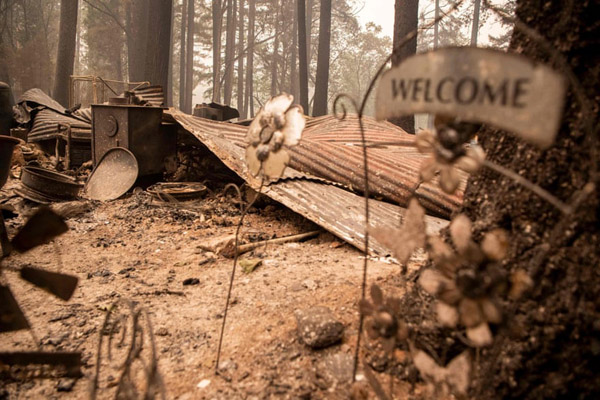 جهان، گرفتار آب و آتش (گزارش تصویری) جهان، گرفتار آب و آتش (گزارش تصویری)