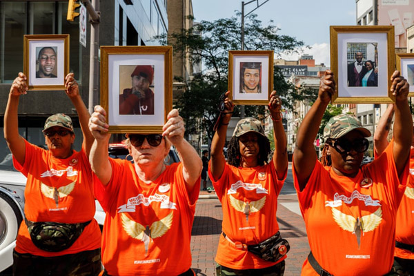 ماجرای هولناک پیدا شدن بیش از 50 جنازه در رودخانه (گزارش تصویری)