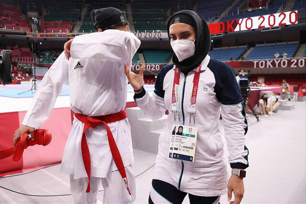 مصدومیت و گریه حمیده عباسعلی پس از حذف از المپیک (تصاویر)