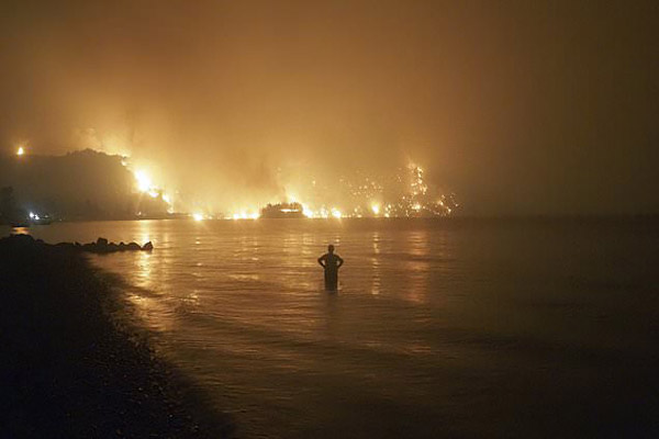 مهم ترین لحظات 24 ساعت اخیر (گزارش تصویری)