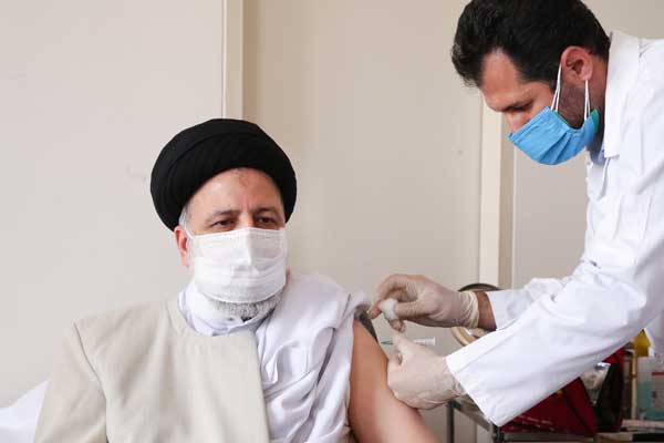 وضعیت شیوع کرونا نگران کننده است؛ مردم دستورالعملها را بطور کامل رعایت کنند (+عکس) وضعیت شیوع کرونا نگران کننده است؛ مردم دستورالعملها را بطور کامل رعایت کنند (+عکس)