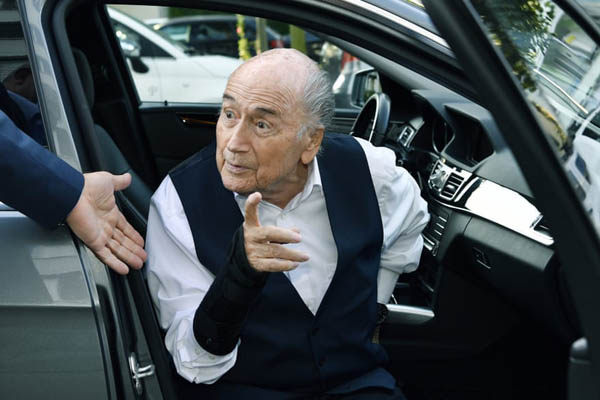 عمو سام هم ضدواکسن شد / کار بسیار خطرناک دو عکاس (تصاویر) عمو سام هم ضدواکسن شد / کار بسیار خطرناک دو عکاس (تصاویر)