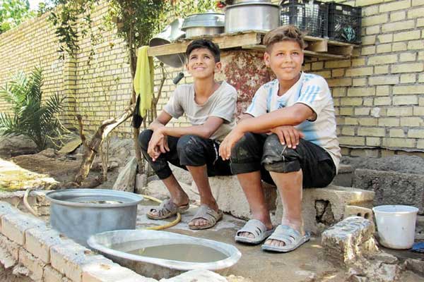 داستـان بی‌ آبی مردمان آبدیده