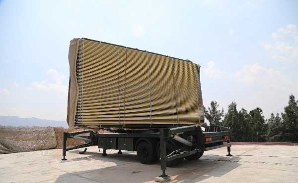 رعد اقتدار ایران بر پیکر دشمنان با سامانه موشکی رعد (+تصاویر) رعد اقتدار ایران بر پیکر دشمنان با سامانه موشکی رعد (+تصاویر)