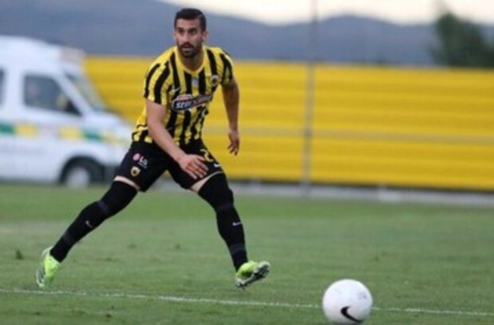 احسان حاج‌صفی مدافع ایرانی تیم فوتبال آاِک یونان با مصدومیتی جدی مواجه شده است.