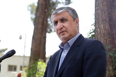 ۱۰ هزار واحد مسکونی برای خبرنگاران و هنرمندان ساخته میشود
