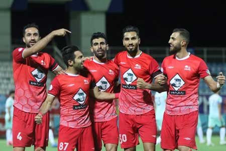 تراکتور از پرسپولیس و سپاهان سبقت گرفت (+عکس)