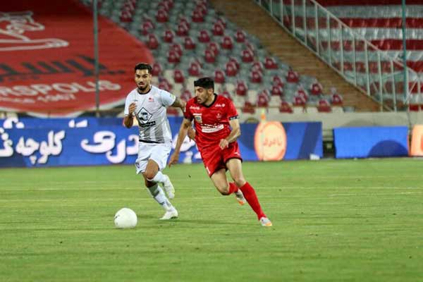 تراکتور از پرسپولیس و سپاهان سبقت گرفت (+عکس) تراکتور از پرسپولیس و سپاهان سبقت گرفت (+عکس)