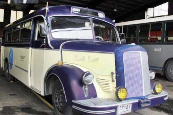 دشمن درشکه چی ها (+عکس) دشمن درشکه چی ها (+عکس)