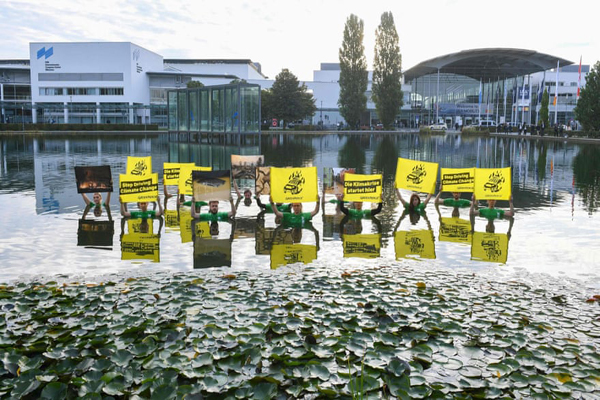 لحظات مهم خبری و غیرخبری اخیر در سراسر جهان (تصاویر) لحظات مهم خبری و غیرخبری اخیر در سراسر جهان (تصاویر)