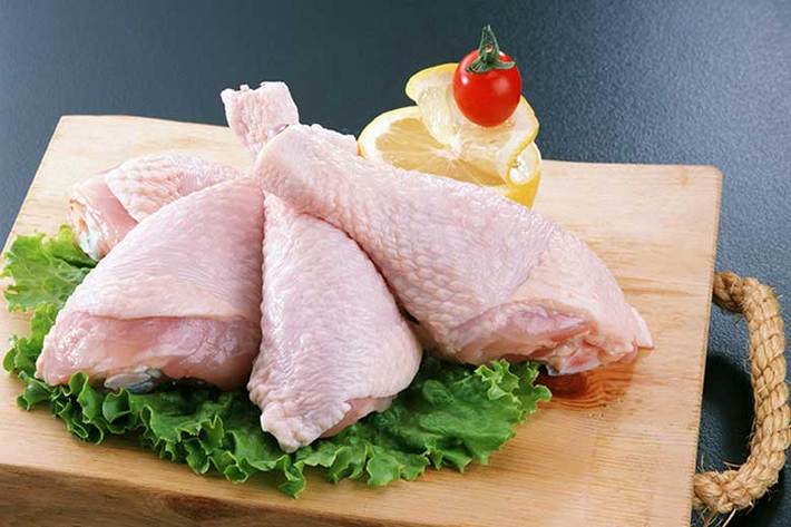 برای از بین بردن بوی مرغ ممکن است شما به طعم برخی موادی که به مرغ اضافه می‌کنید، حساس باشید و نتوانید طعم و بوی برخی مواد افزودنی را تحمل کنید.