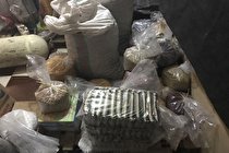 کشف ۲۷ تن حبوبات قاچاق در محمدشهر