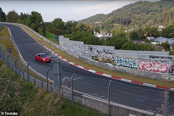 یک تکه استخوان سگ در اطراف خورشید / ماجرای عینک جدید فیسبوک یک تکه استخوان سگ در اطراف خورشید / ماجرای عینک جدید فیسبوک