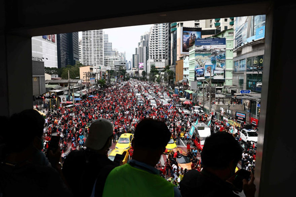 لحظات برگزیده در سراسر جهان (گزارش تصویری) لحظات برگزیده در سراسر جهان (گزارش تصویری)