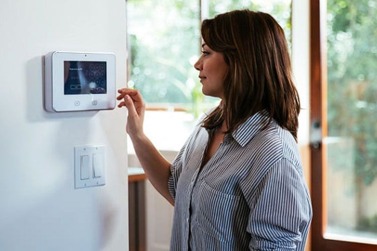 امنیت کامل فضای خانه با محصولات آداک