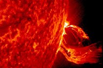 احتمال مختل شدن طولانی مدت اینترنت با وقوع طوفان خورشیدی