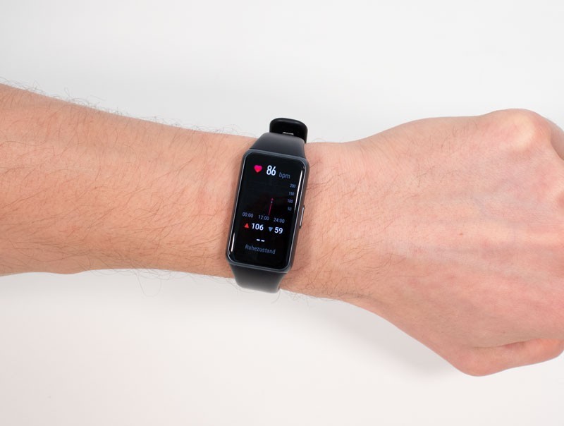 پنج دلیل برای انتخاب و خرید دستبند هوشمند هواوی بند 6 پنج دلیل برای انتخاب و خرید دستبند هوشمند هواوی بند 6