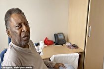 اسطوره فوتبال جهان بعد از ترخیص از ICU (تصاویر)
