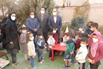 برای انجام غربالگری شنوایی باید به خانواده ها التماس کنیم