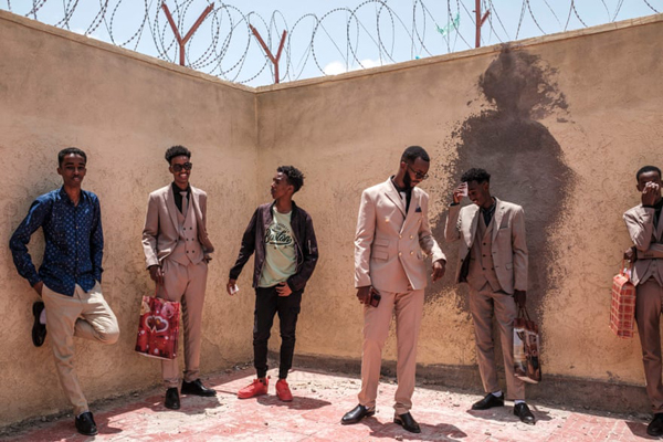 خدایی با 10 دست / خشم بی پایان ایتالیایی ها (گزارش تصویری)