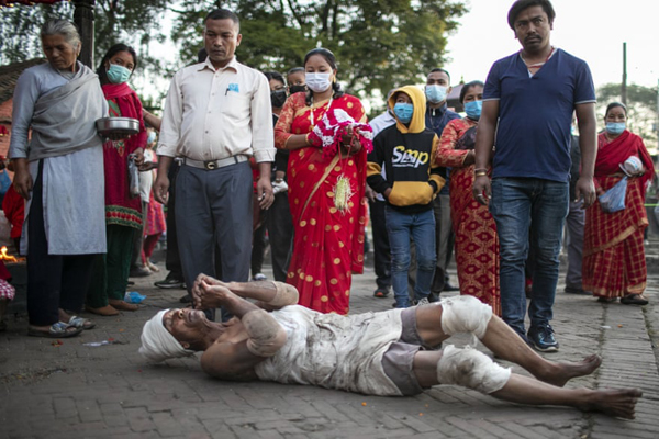 خدایی با 10 دست / خشم بی پایان ایتالیایی ها (گزارش تصویری)