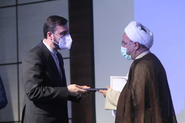 مراسم معارفه دو معاون قوه قضاییه برگزار شد (+عکس) مراسم معارفه دو معاون قوه قضاییه برگزار شد (+عکس)