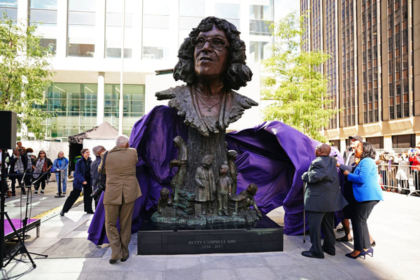 لحظات برگزیده در سراسر جهان (گزارش تصویری) لحظات برگزیده در سراسر جهان (گزارش تصویری)