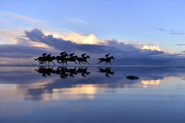 اتفاقات و لحظات مهم دور دنیا (گزارش تصویری) اتفاقات و لحظات مهم دور دنیا (گزارش تصویری)