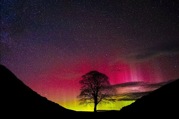 این پدیده زیبای طبیعی چیست؟ (تصاویر)