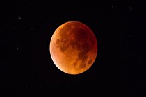 طولانی‌ترین ماه‌گرفتگی قرن در شرف وقوع