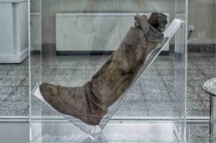 افتتاح نمایشگاهی از اشیاء موزه باستان‌شناسی مردان نمکی در موزه ملی ایران