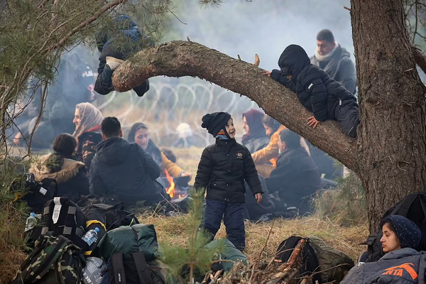 در مرز بلاروس و لهستان چه می گذرد؟ (تصاویر) در مرز بلاروس و لهستان چه می گذرد؟ (تصاویر)