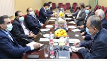 دیدار مدیر عامل بانک صادرات و هیات همراه با رییس اتاق بازرگانی، صنایع، معادن و کشاورزی هرمزگان 