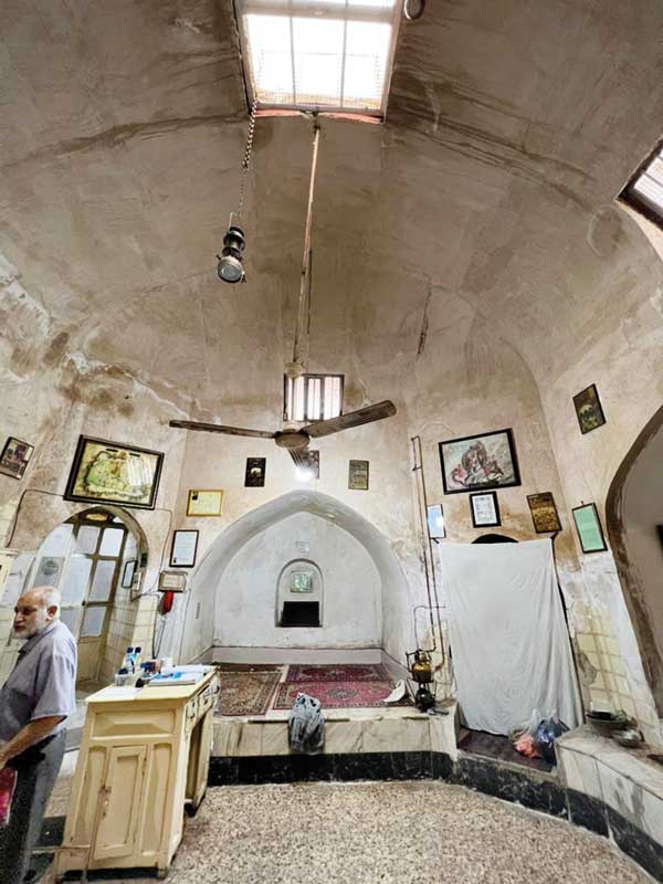 ملاقات با شاه طهماسب در حمام قبله (گزارش تصویری) ملاقات با شاه طهماسب در حمام قبله (گزارش تصویری)